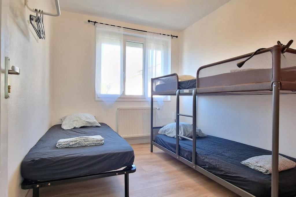 Maison A Aurillac - 3 Chambres - Arrivee Autonome Екстериор снимка